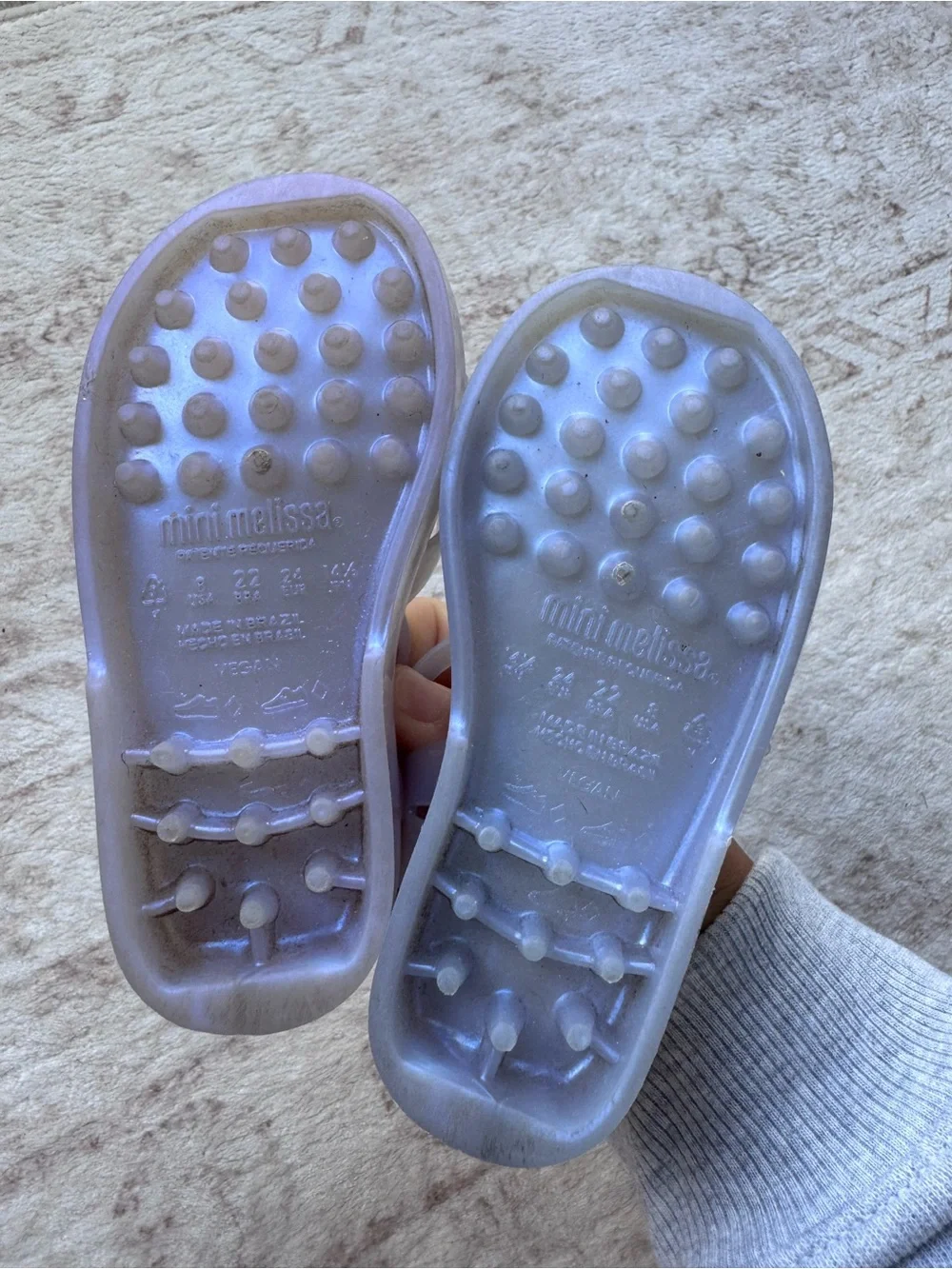 mini melissa Kids Iridescent Clear Jelly Sandals - White 8T